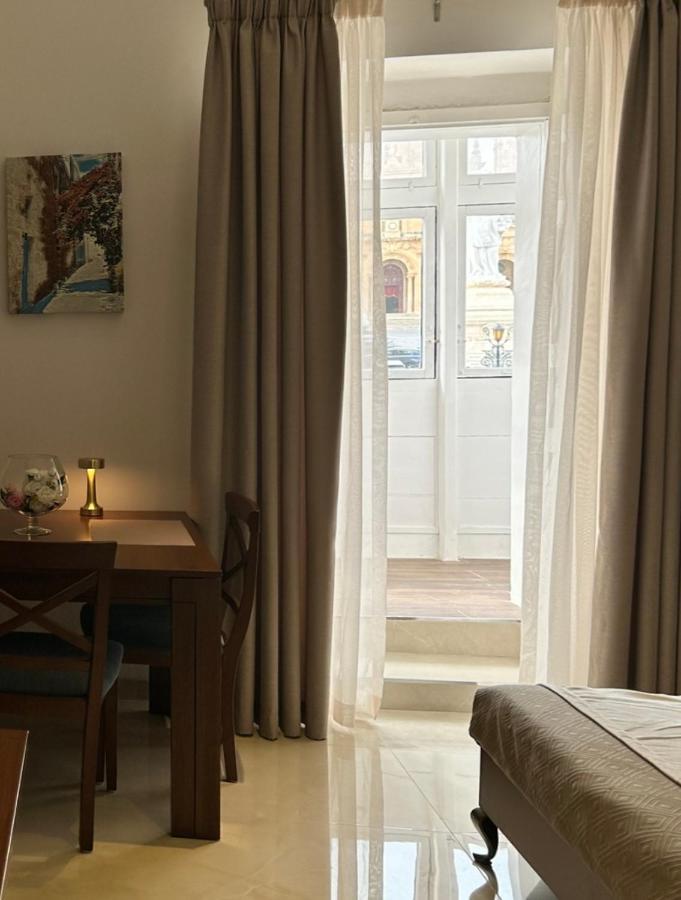 The Siggiewi Suites Buitenkant foto