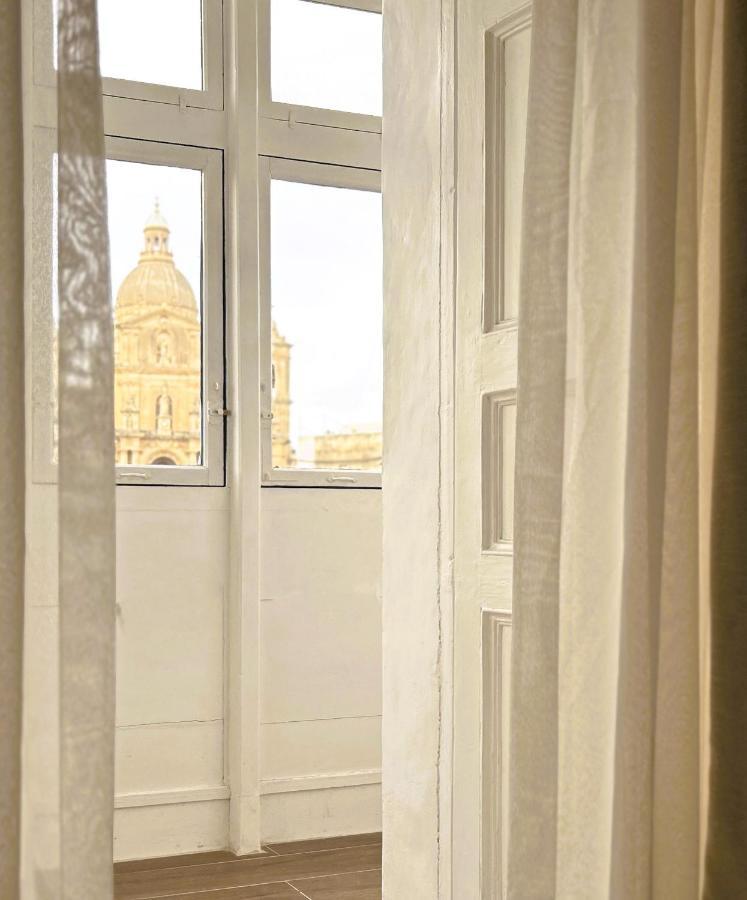 The Siggiewi Suites Buitenkant foto