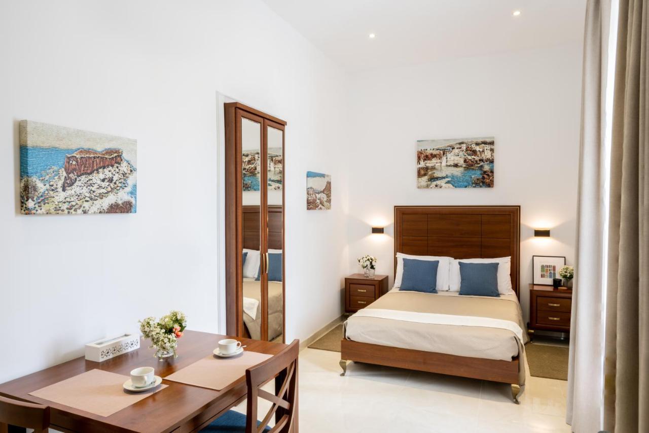 The Siggiewi Suites Buitenkant foto