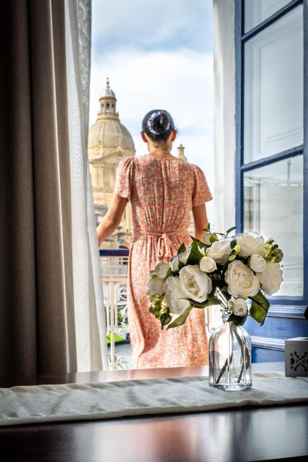 The Siggiewi Suites Buitenkant foto