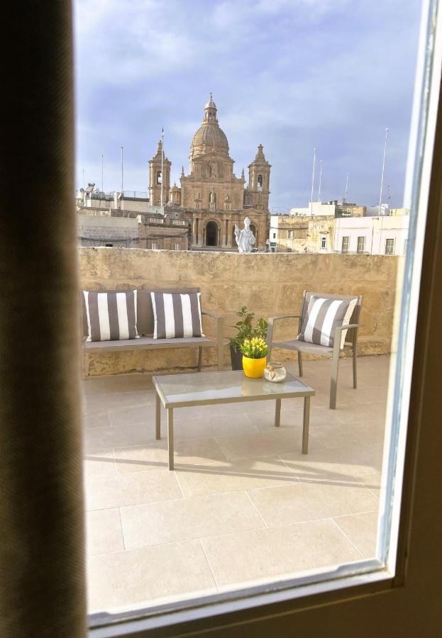 The Siggiewi Suites Buitenkant foto